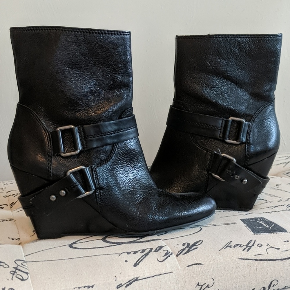 Nine West Black booties